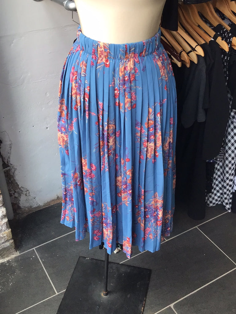 Zara l Floral skirt, Small